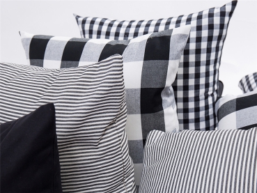 Preview: Kissenbezug Schwarz - Uni / Kariert / Gestreift