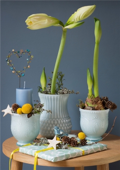 Preview: Perlen Deko am Stiel - Vogel Pastell