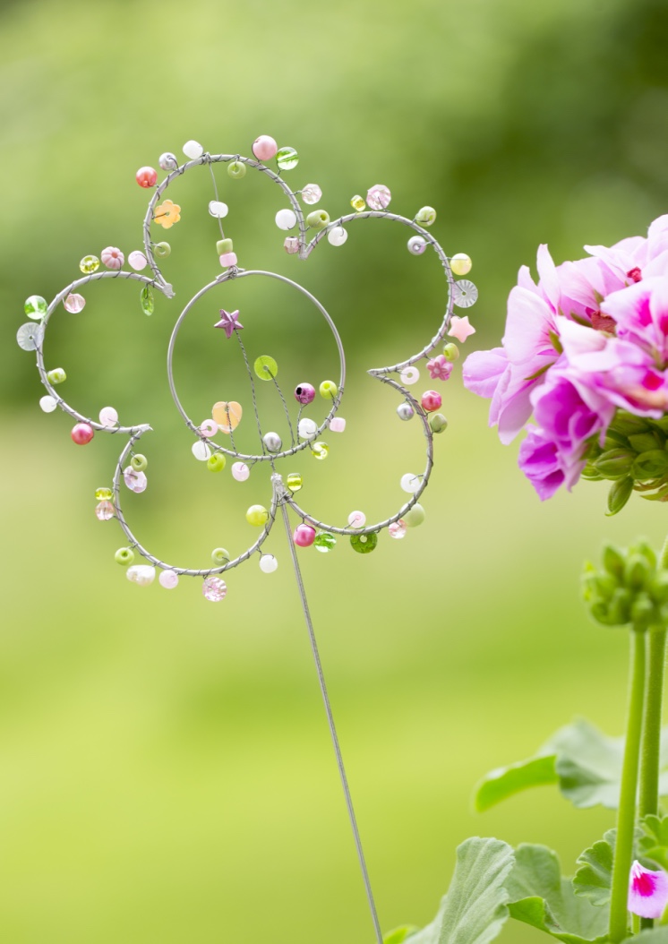 Perlen Deko Blume am Stiel